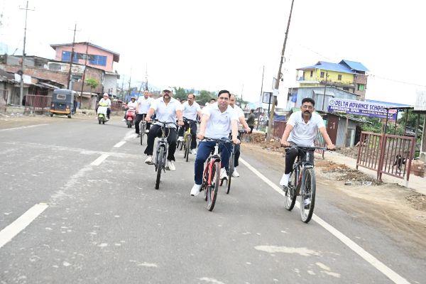 Cycle rally by GC Imphal